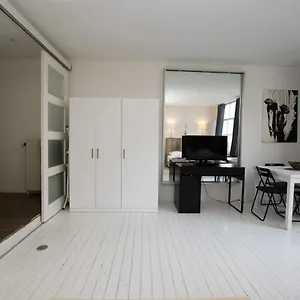 https://ivory-amsterdam-apartment.amsterdamhotelsnl.com